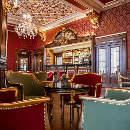 レギーナ パレス ストレーザ