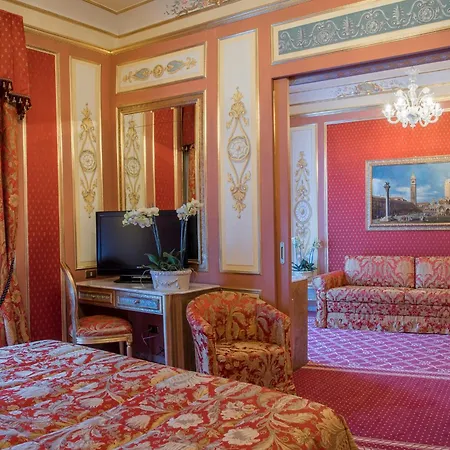 Regina Palace