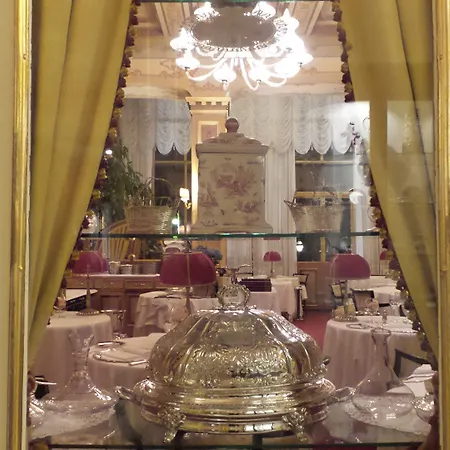 Regina Palace 4* Stresa