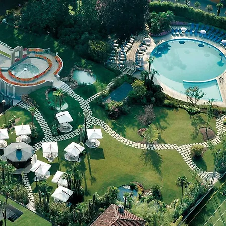 レギーナ パレス 4* ストレーザ