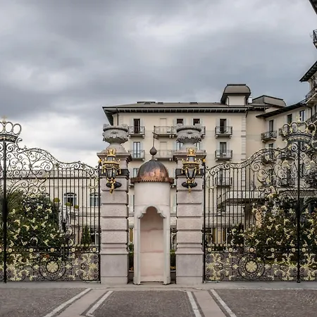 レギーナ パレス ホテル 4*