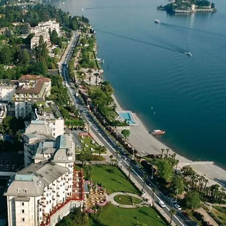 ホテル レギーナ パレス 4*