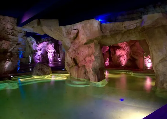 Regina Palace Otel 4*