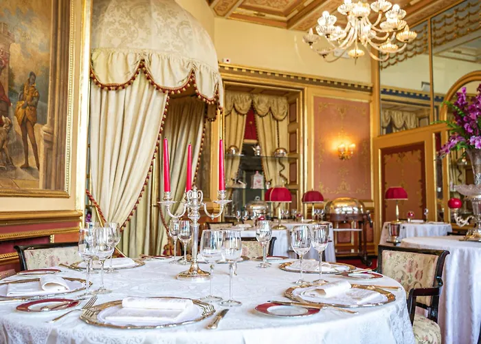 Regina Palace Отель 4*