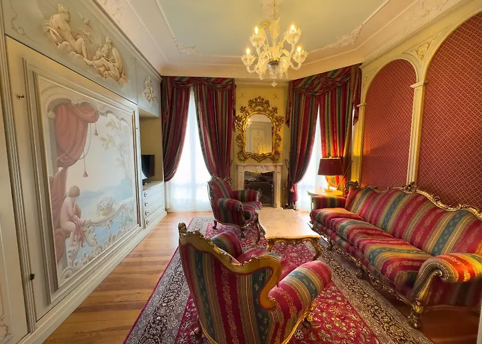 Regina Palace מלון 4*