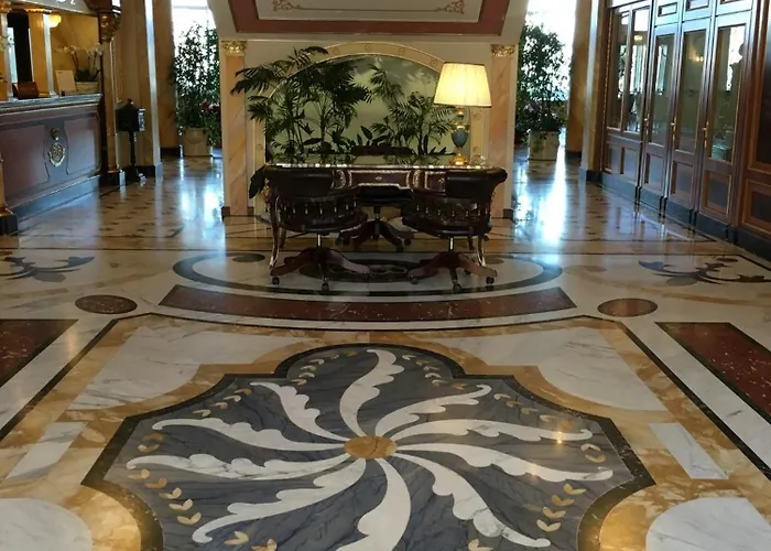Regina Palace Отель 4*