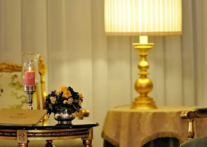 Отель Regina Palace