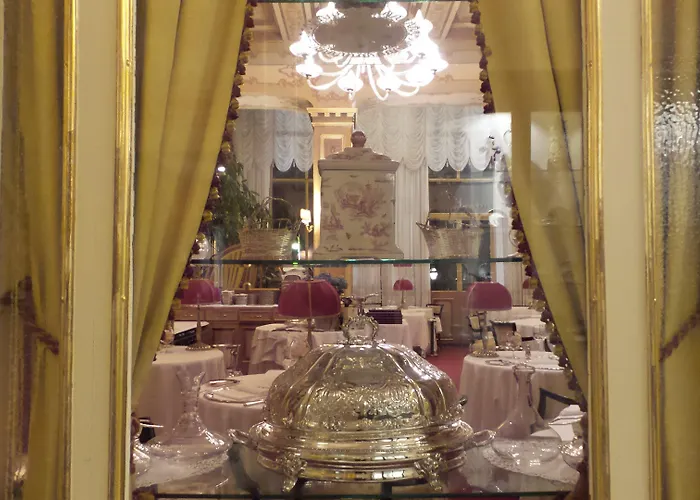 Regina Palace 4* סטרסה