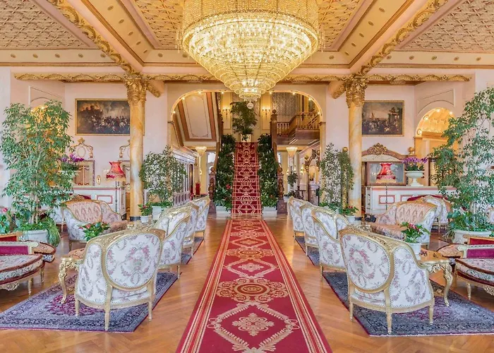 Regina Palace Отель Стреза